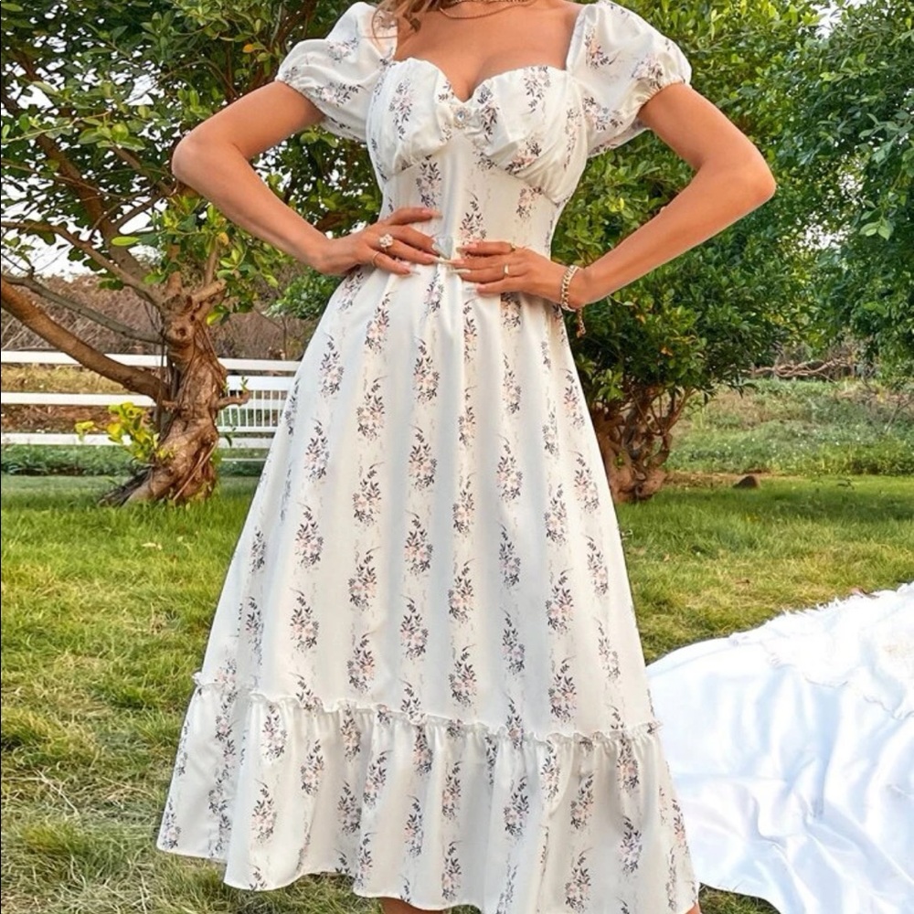 Boho white floral print sweetheart neckline dress - Picture 4 of 6